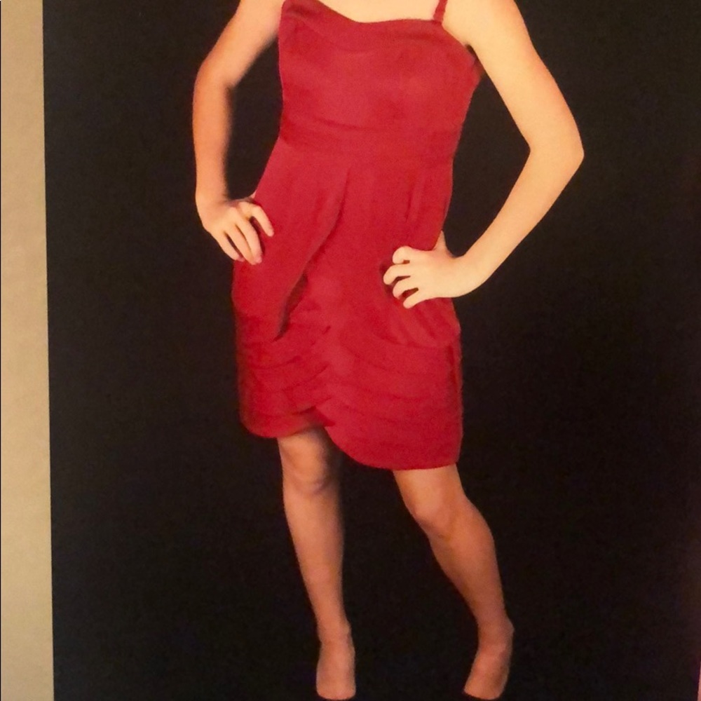 Kenzie ladies dress size small! Deep red